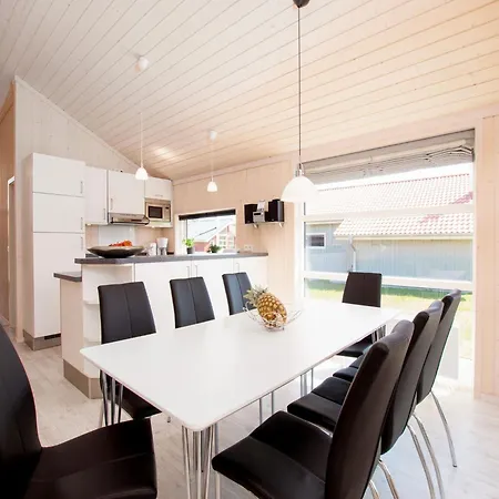 Grobenbrode Strandvilla Mit Einzelfluegel