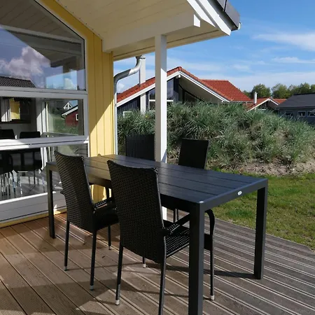 Grobenbrode Strandvilla Mit Einzelfluegel アパート Großenbrode