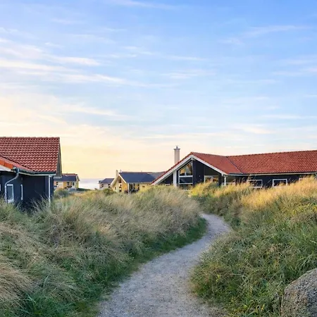 Grobenbrode Strandvilla Mit Einzelfluegel Großenbrode